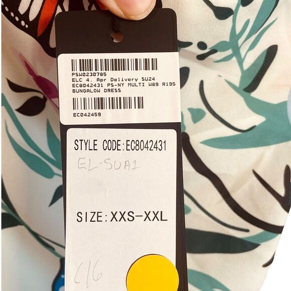 Elliatt Multi One Shoulder Bungalow Dress - Picture 7 of 15